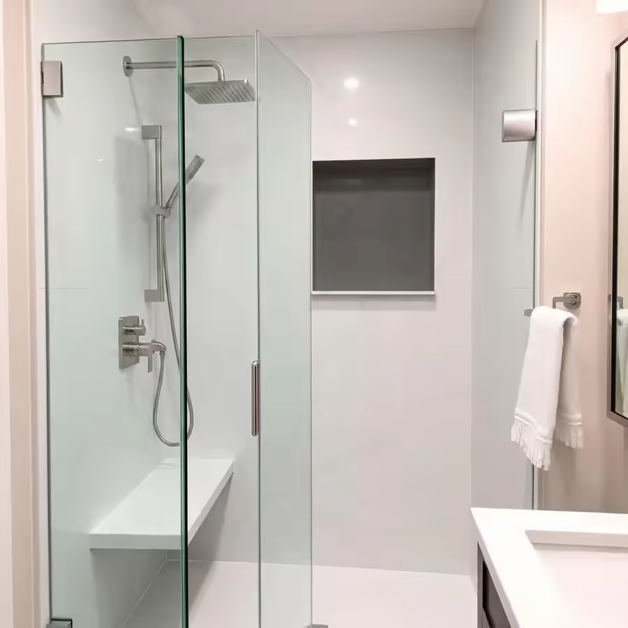 Beige Tub → Venatino Walk-In — after